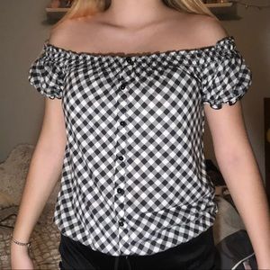 Off-Shoulder T-Shirt